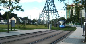 Wegen absehbaren Verkehrsstörungen im Zug des Isarring-Ausbaus hatte der Bezirksausschuss für die Tram St. Emmeram eine Wendemöglichkeit stadtauswärts, also zurück nach St. Emmeram, am Effnerplatz gefordert, um so Verspätungen der Straßenbahn zu minimieren. Die Stadt lehnte den Antrag aber ab.    Foto: hgb